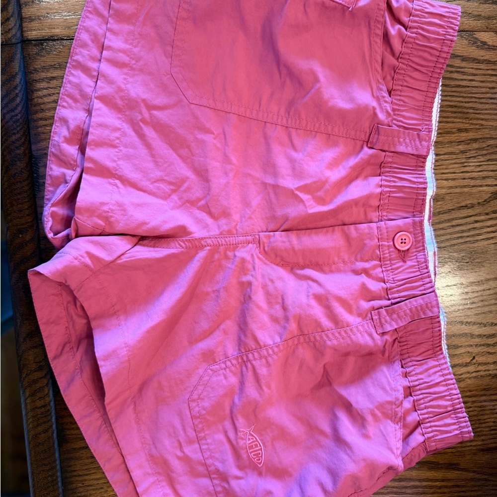 AFTCO Women's Pink Cargo Shorts